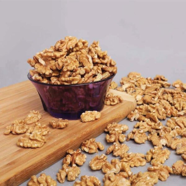 Qasmi Dry Fruits Company Premium Walnut Giri (Akhrot)